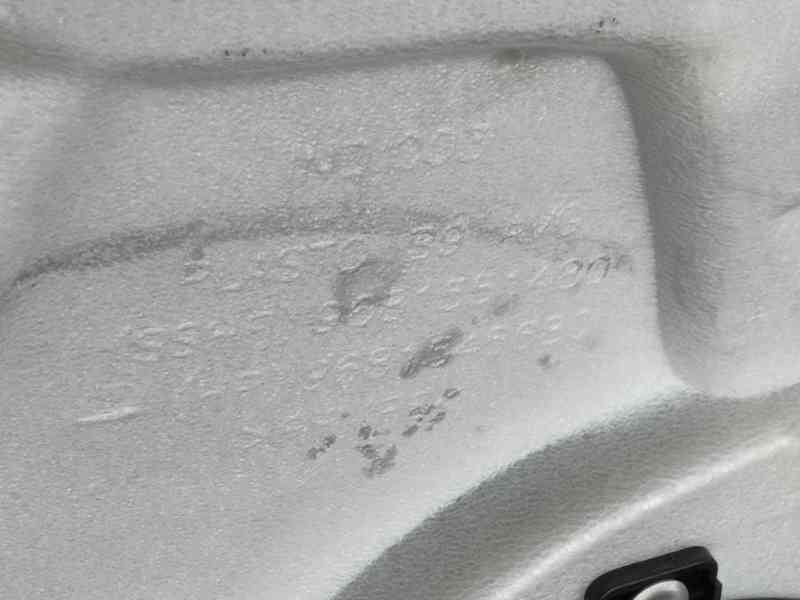 Recambio de puerta delantera izquierda para peugeot partner tepee 1.6 bluehdi 100 referencia OEM IAM   