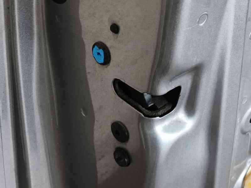 Recambio de puerta delantera izquierda para peugeot partner tepee 1.6 bluehdi 100 referencia OEM IAM   
