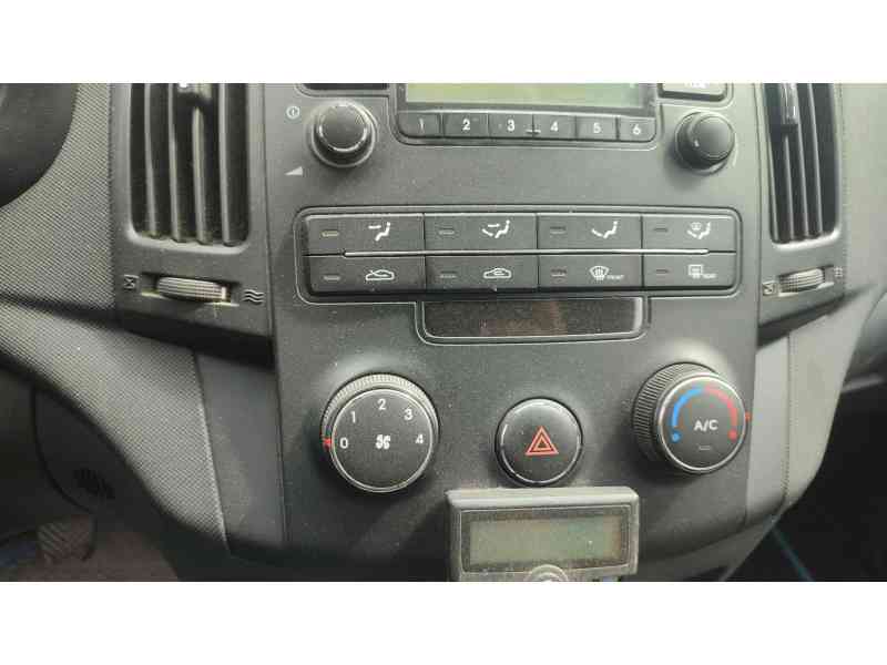 Recambio de mando calefaccion / aire acondicionado para hyundai i30 (fd) 1.6 crdi referencia OEM IAM   