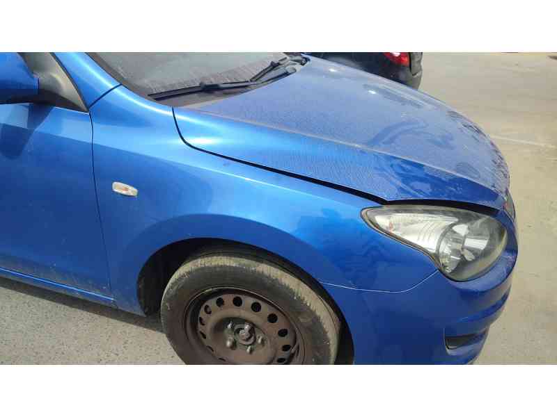 Recambio de aleta delantera derecha para hyundai i30 (fd) 1.6 crdi referencia OEM IAM   