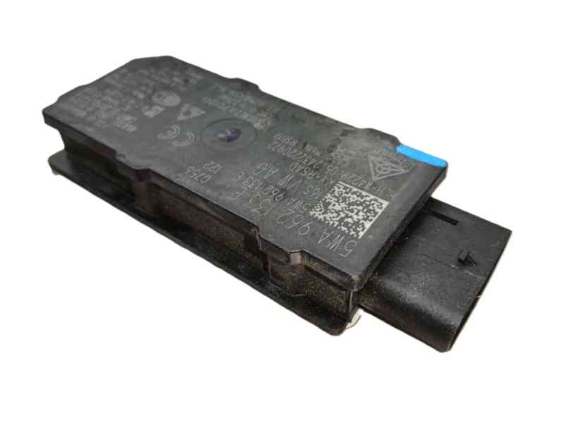 Recambio de modulo electronico para audi a3 sportback (8ya, 8yf) 35 tdi referencia OEM IAM   