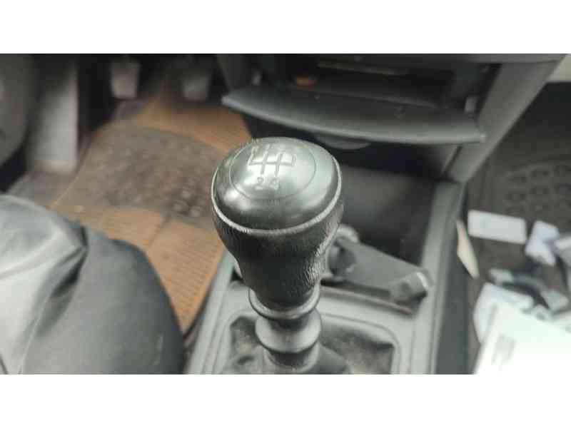 Recambio de pomo palanca cambio para opel astra h (a04) 1.3 cdti (l48) referencia OEM IAM   