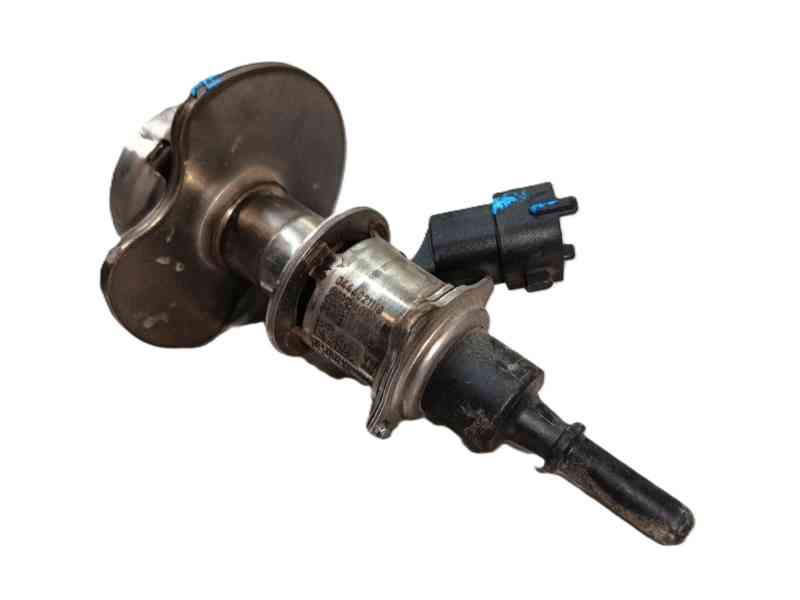 Recambio de inyector adblue para audi a3 sportback (8ya, 8yf) 35 tdi referencia OEM IAM 5L131113AD WAUZZZGYXSA016861 