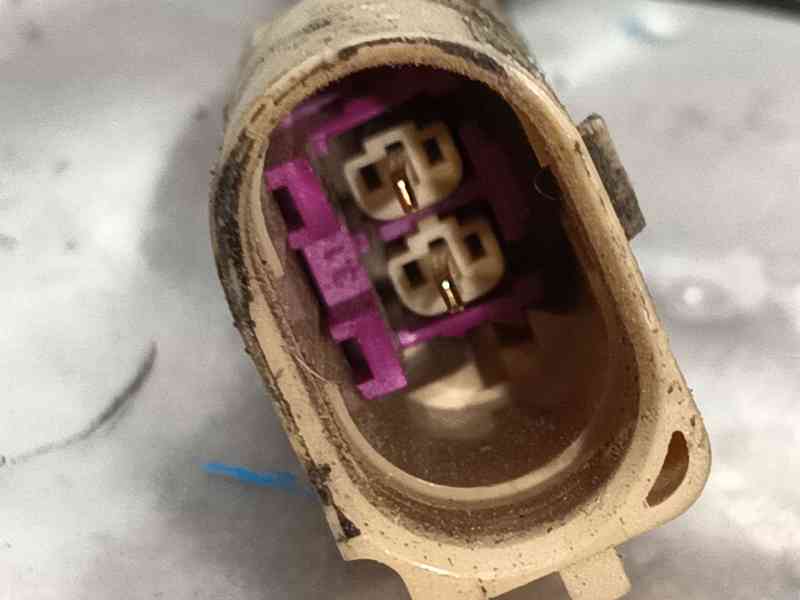Recambio de sensor para audi a3 sportback (8ya, 8yf) 35 tdi referencia OEM IAM 5L906088AK  