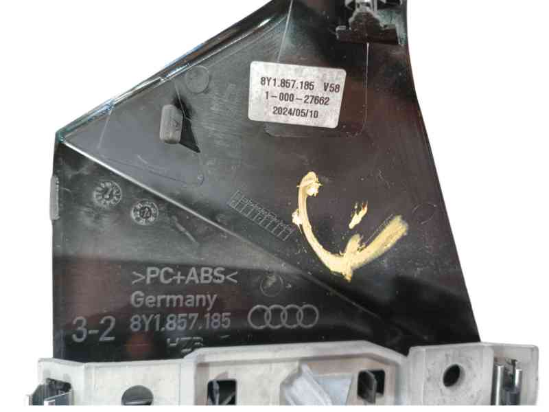 Recambio de pantalla multifuncion para audi a3 sportback (8ya, 8yf) 35 tdi referencia OEM IAM   