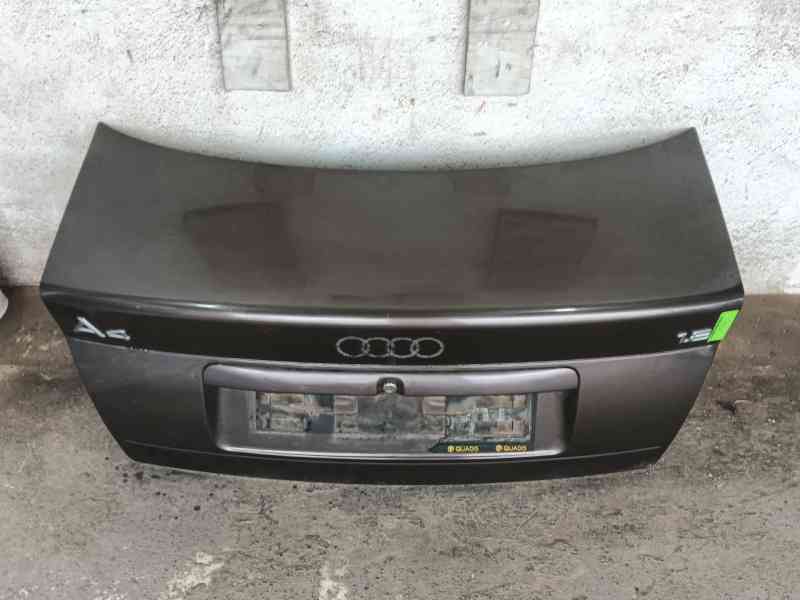 Recambio de porton trasero para audi a4 b5 (8d2) 1.8 quattro referencia OEM IAM   