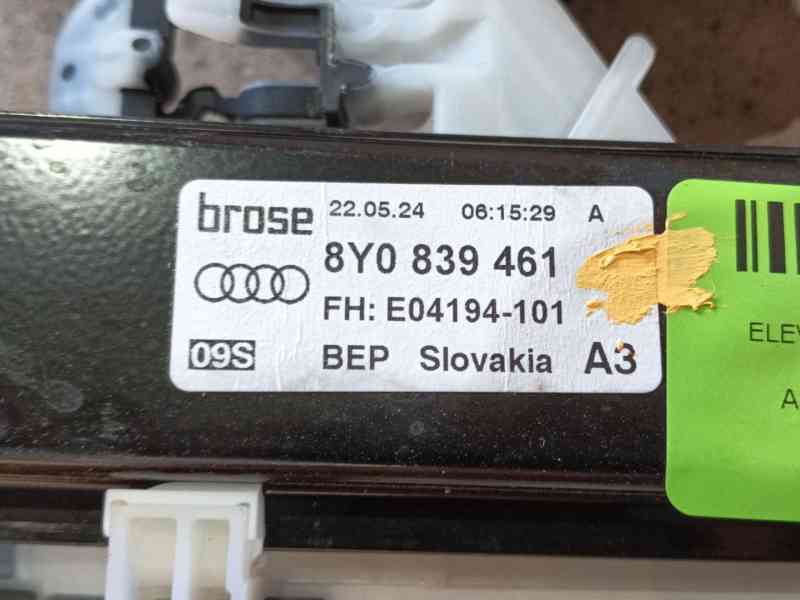 Recambio de elevalunas trasero izquierdo para audi a3 sportback (8ya, 8yf) 35 tdi referencia OEM IAM 8Y0839461  