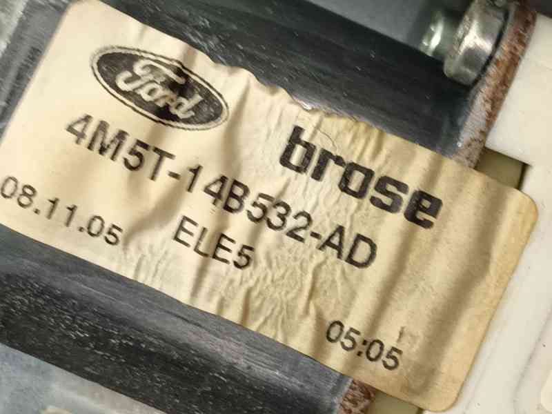 Recambio de elevalunas trasero izquierdo para ford focus ii sedán (db_, fch, dh) 1.8 tdci referencia OEM IAM   