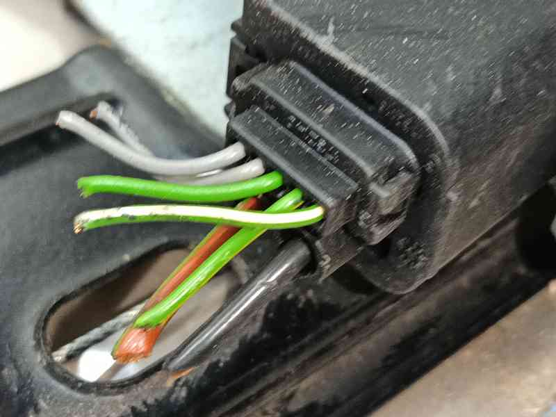 Recambio de elevalunas delantero izquierdo para opel insignia a (g09) 2.0 cdti (68) referencia OEM IAM 20952456  