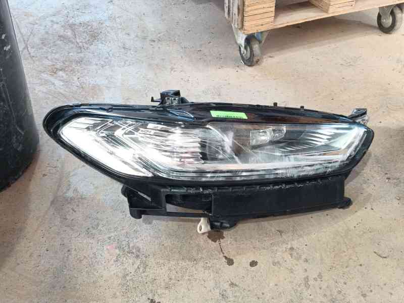 Recambio de faro derecho para ford mondeo v sedán (cd) 2.0 hybrid referencia OEM IAM   