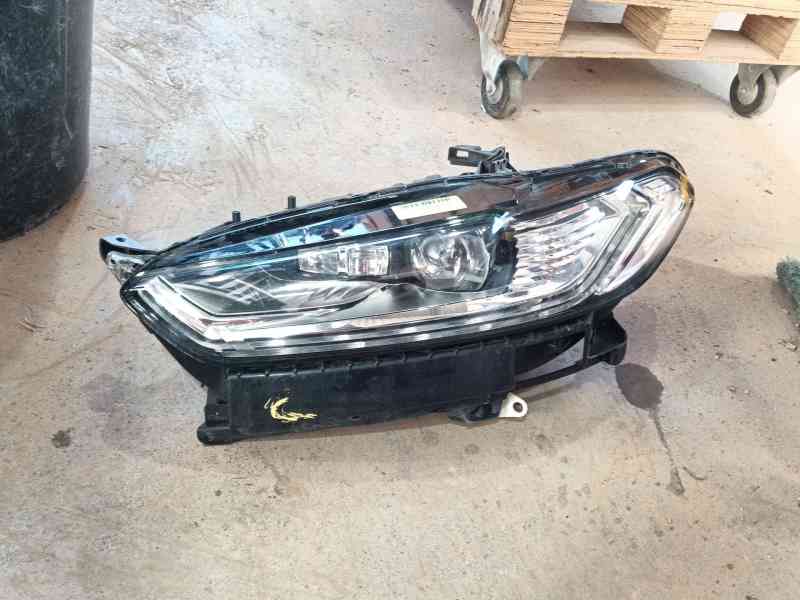 Recambio de faro izquierdo para ford mondeo v sedán (cd) 2.0 hybrid referencia OEM IAM   
