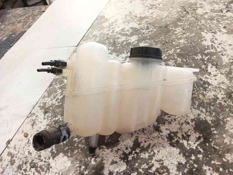 Recambio de deposito expansion para ford mondeo v sedán (cd) 2.0 hybrid referencia OEM IAM   