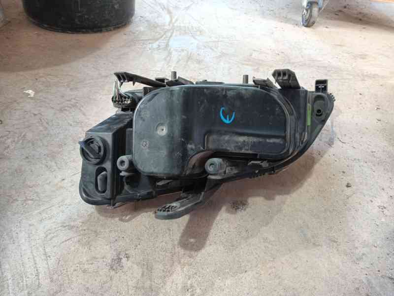 Recambio de faro derecho para ford focus c-max (dm2) 1.6 tdci referencia OEM IAM   