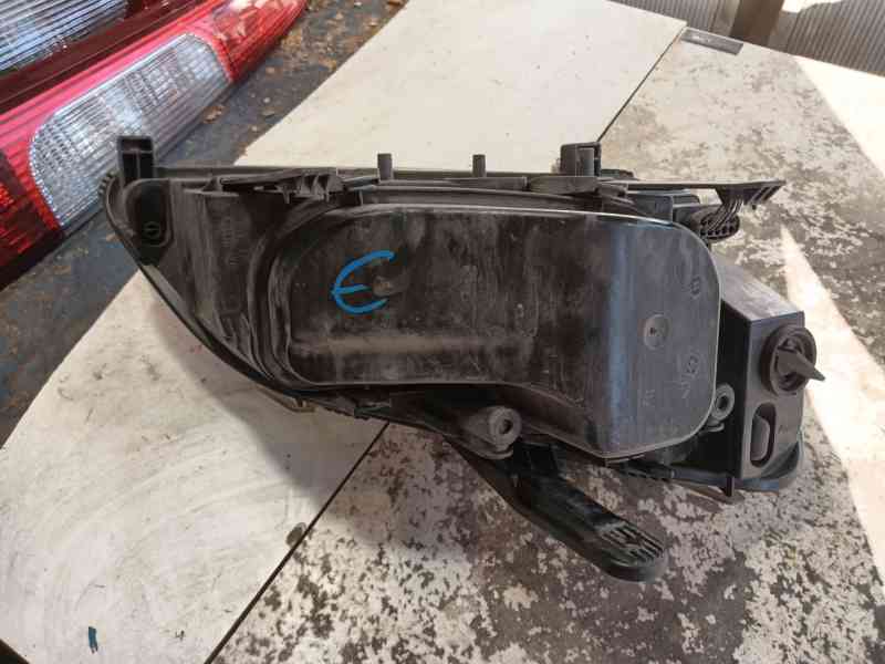 Recambio de faro izquierdo para ford focus c-max (dm2) 1.6 tdci referencia OEM IAM   