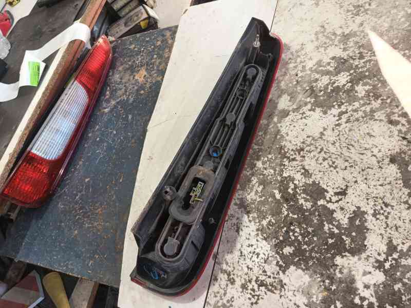 Recambio de piloto trasero derecho para ford focus c-max (dm2) 1.6 tdci referencia OEM IAM   