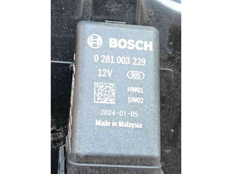 Recambio de deposito adblue para audi a3 sportback (8ya, 8yf) 35 tdi referencia OEM IAM   