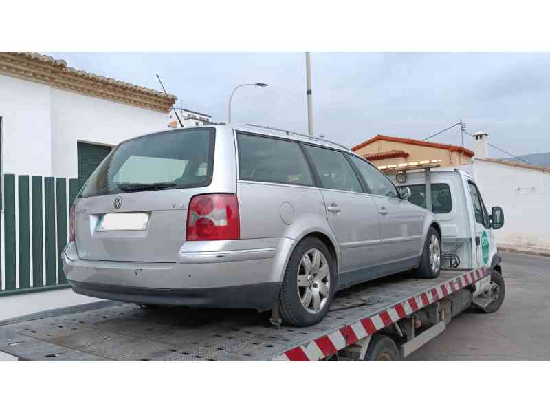 volkswagen passat b5.5 variant (3b6) del año 2003