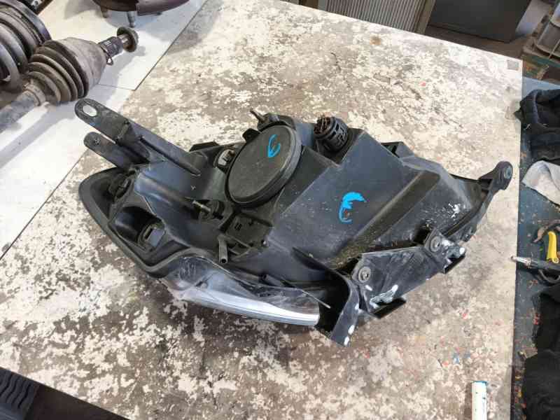 Recambio de faro izquierdo para peugeot bipper (aa_) 1.3 hdi 75 referencia OEM IAM 1634151680  