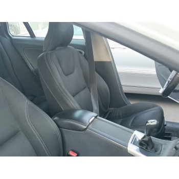 ASIENTO DELANTERO IZQUIERDO 