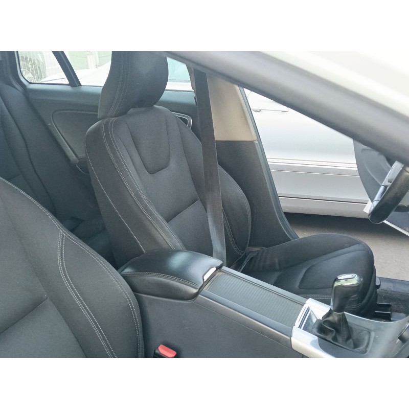 Recambio de asiento delantero izquierdo para volvo v60 i (155) d3 referencia OEM IAM   