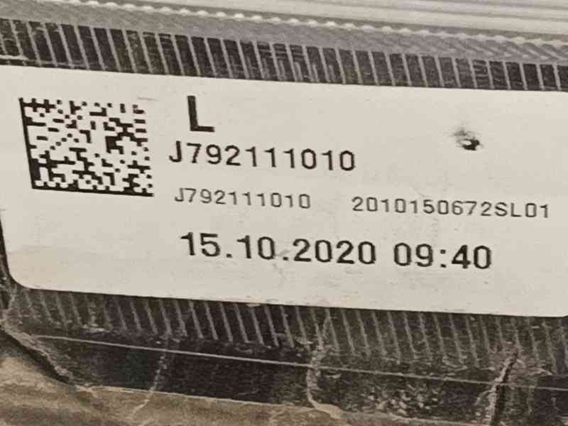 Recambio de faro izquierdo para kia ceed (cd) 1.0 t-gdi referencia OEM IAM   