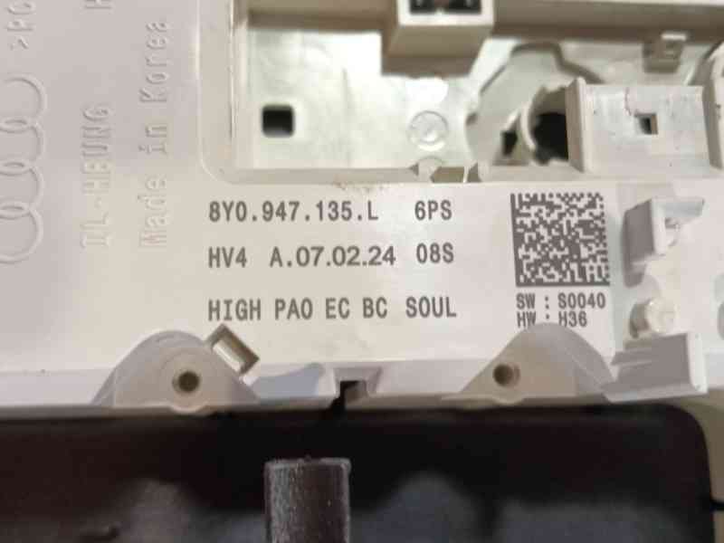 Recambio de luz interior delantera central para audi a3 sportback (8ya, 8yf) 35 tdi referencia OEM IAM 8Y0947135L6PS  