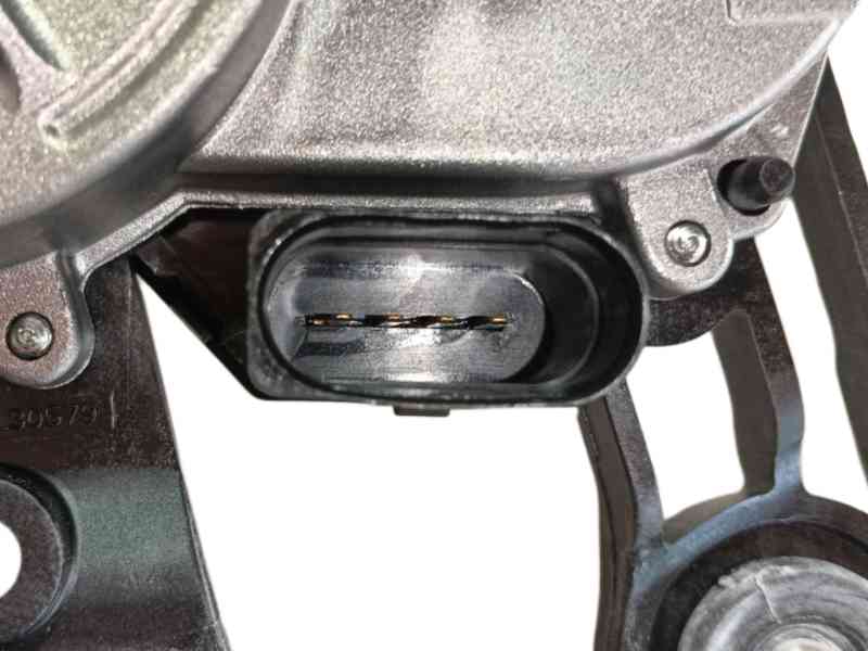Recambio de motor limpia trasero para audi a3 sportback (8ya, 8yf) 35 tdi referencia OEM IAM 8V0955711E 8V0955711C W295732