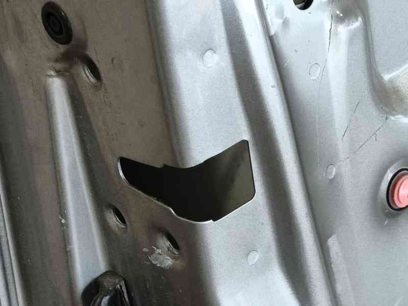 Recambio de puerta delantera izquierda para nissan primera (p12) 1.9 dci referencia OEM IAM 80101BA030  