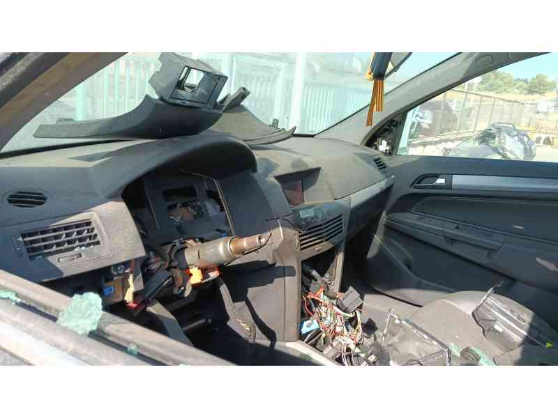opel astra h (a04) del año 2006