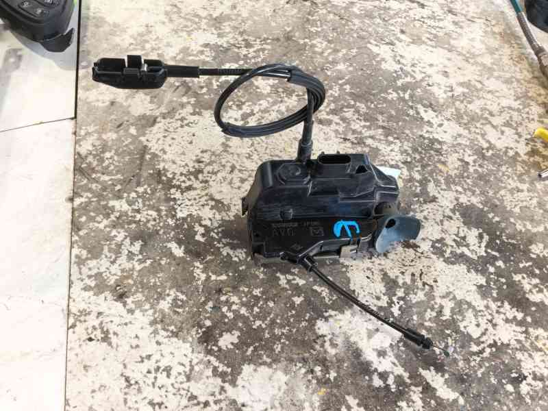 Recambio de cerradura puerta delantera izquierda para nissan primera (p12) 1.9 dci referencia OEM IAM 80501AV60B  