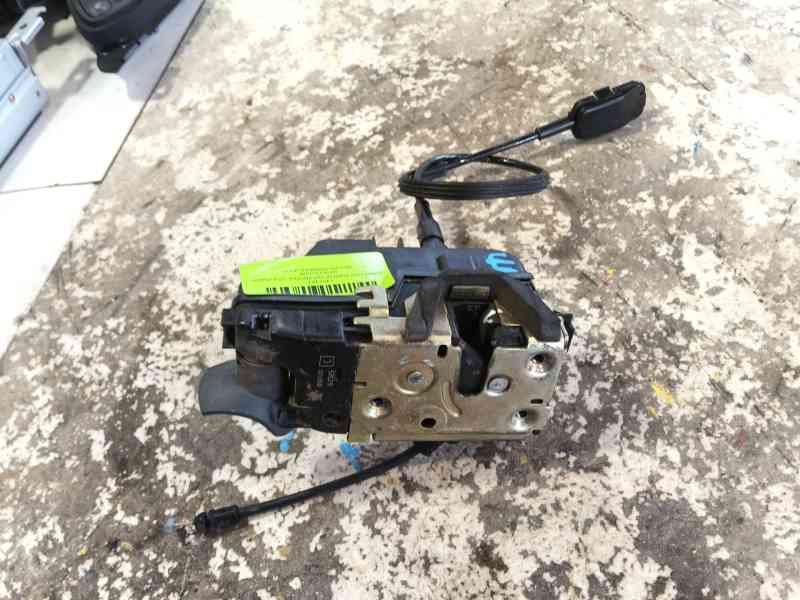 Recambio de cerradura puerta delantera izquierda para nissan primera (p12) 1.9 dci referencia OEM IAM 80501AV60B  