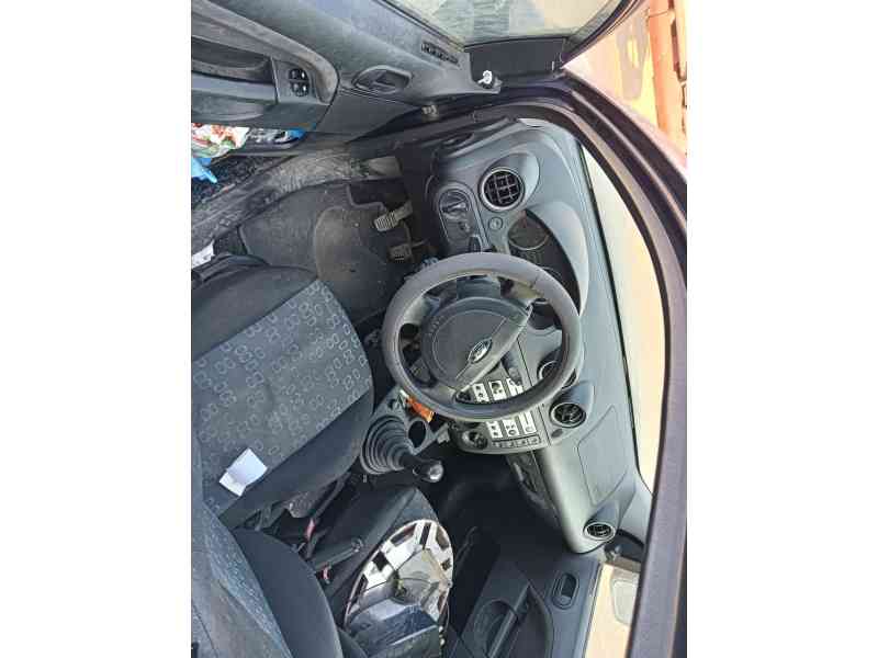 ford fiesta v (jh_, jd_) del año 2004
