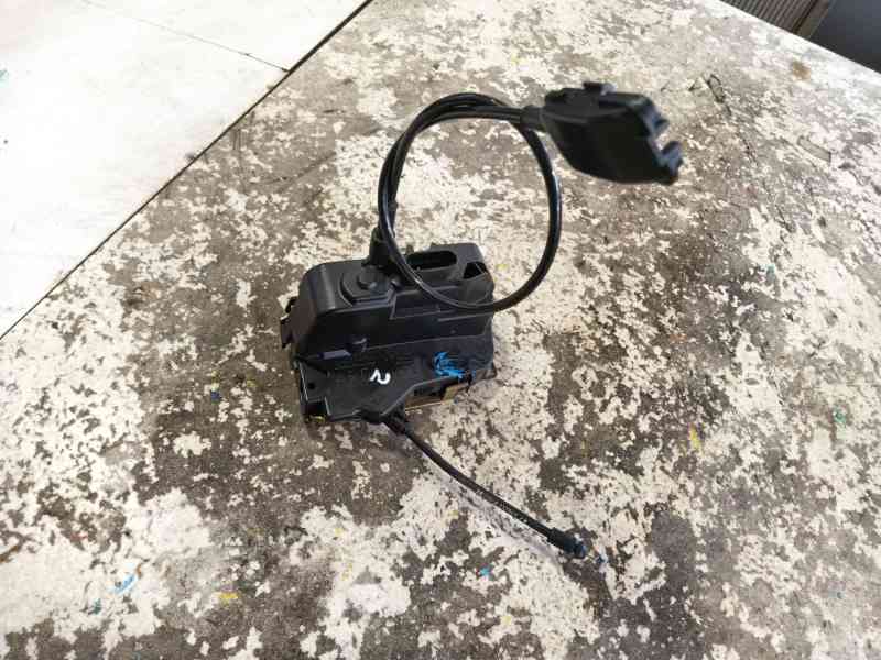 Recambio de cerradura puerta trasera izquierda para nissan primera (p12) 1.9 dci referencia OEM IAM 82501AV60B  