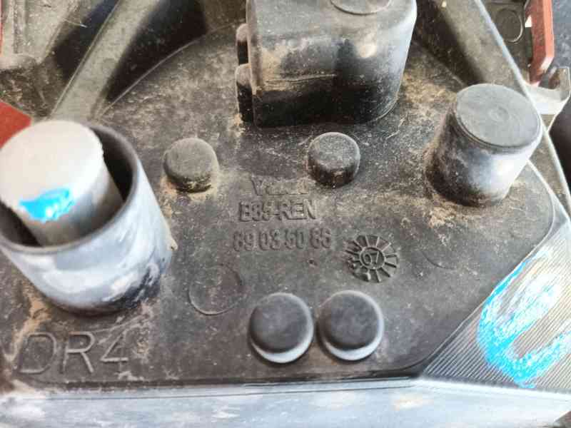 Recambio de piloto trasero derecho para renault clio iii (br0/1, cr0/1) 1.5 dci (br17, cr17) referencia OEM IAM   