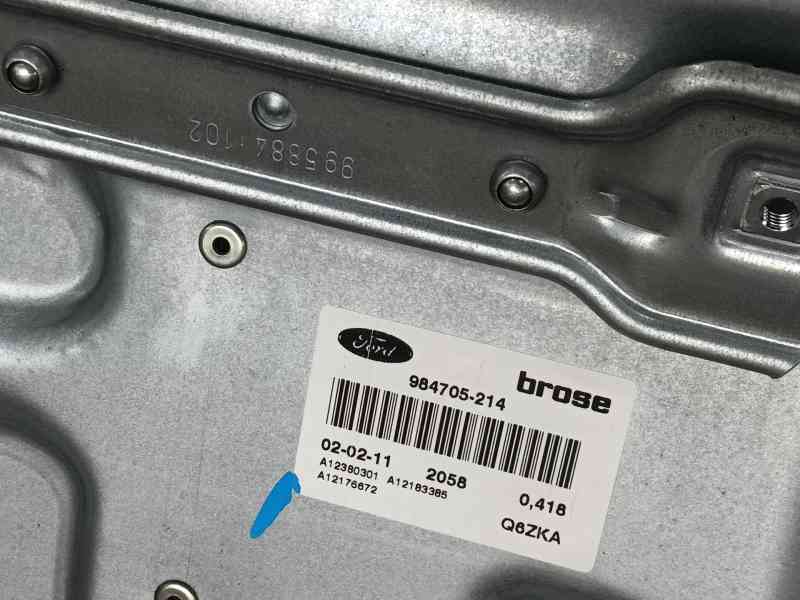 Recambio de puerta delantera derecha para ford focus ii (da_, hcp, dp) 1.6 tdci referencia OEM IAM 1530169  