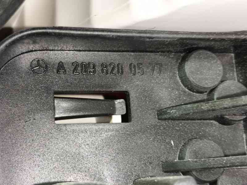 Recambio de piloto trasero izquierdo para mercedes-benz clk (c209) clk 200 kompressor (209.342) referencia OEM IAM   