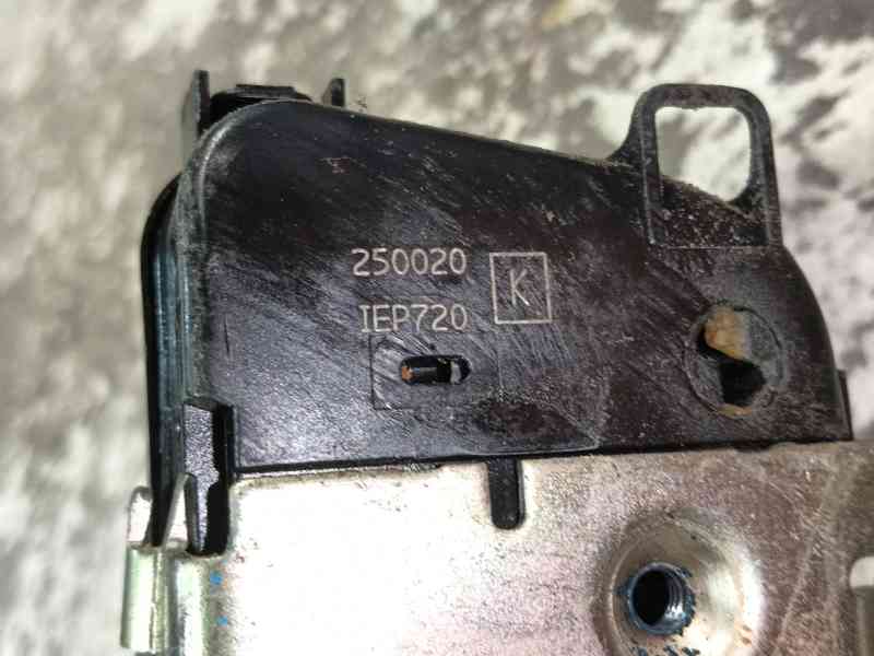 Recambio de cerradura puerta trasera derecha para nissan primera (p12) 1.9 dci referencia OEM IAM 82500AV60B  