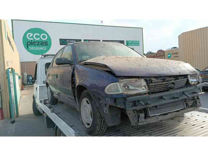 opel astra f hatchback (t92) del año 1996