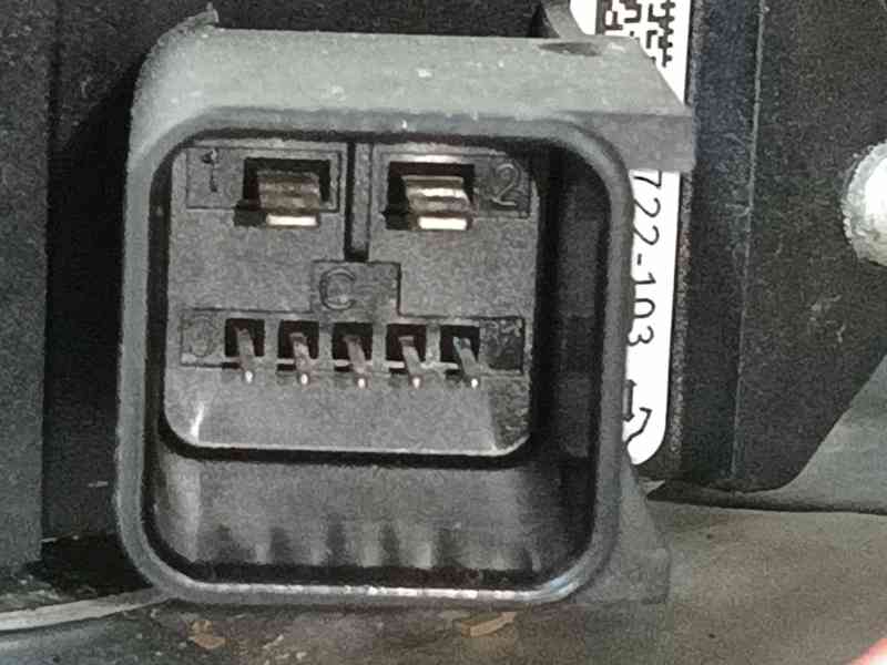 Recambio de elevalunas trasero izquierdo para opel insignia a (g09) 2.0 cdti (68) referencia OEM IAM 20952723  