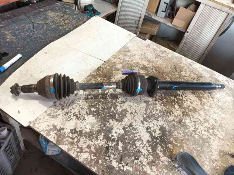 Recambio de transmision delantera derecha para opel insignia a (g09) 2.0 cdti (68) referencia OEM IAM 13348258  