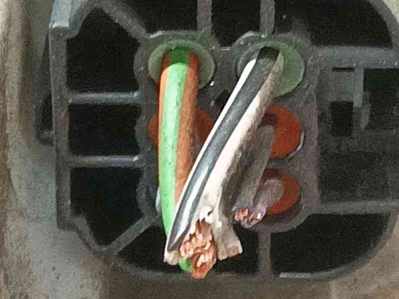 Recambio de cerradura puerta delantera derecha para peugeot bipper (aa_) 1.3 hdi 75 referencia OEM IAM 1672007580  