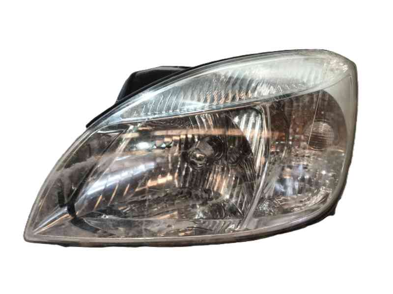 Recambio de faro izquierdo para kia rio ii (jb) 1.4 16v referencia OEM IAM 921011G030  
