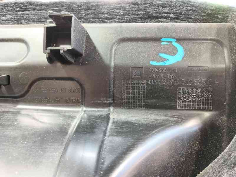 Recambio de guantera para opel insignia a (g09) 2.0 cdti (68) referencia OEM IAM 13273004 / 13308550  