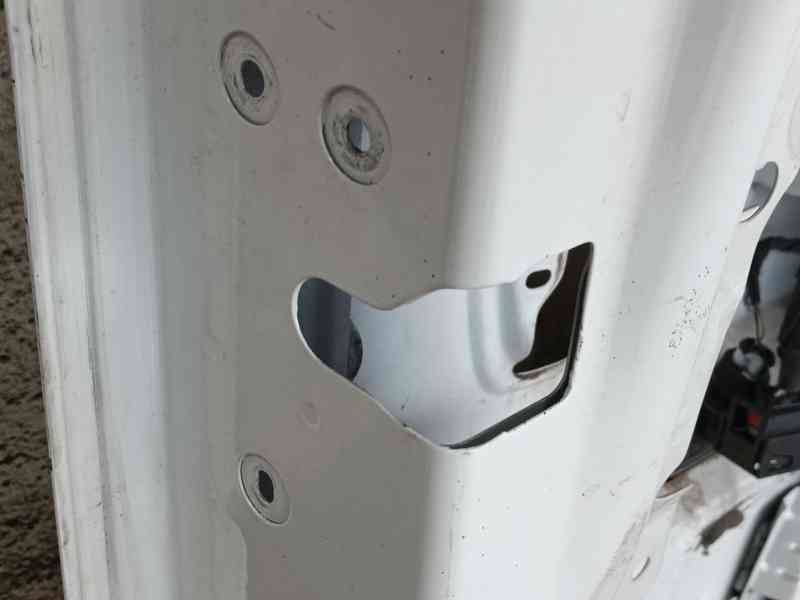 Recambio de puerta trasera izquierda para peugeot bipper (aa_) 1.3 hdi 75 referencia OEM IAM   