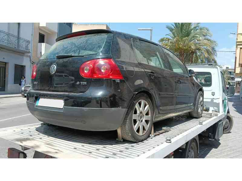 volkswagen golf v (1k1) del año 2004