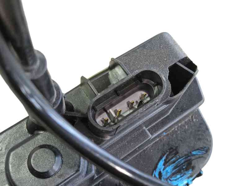 Recambio de cerradura puerta trasera izquierda para nissan primera (p12) 1.9 dci referencia OEM IAM 82501AV60B 250120IET052 