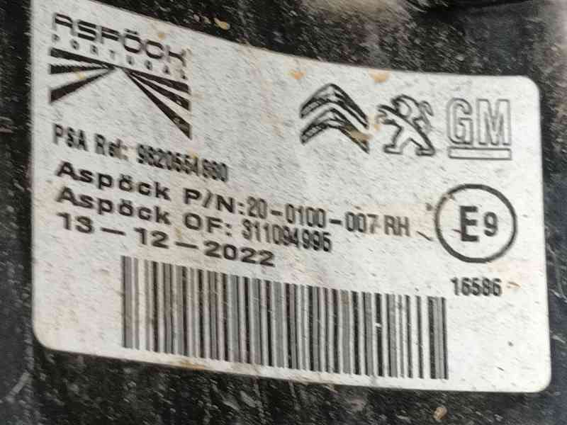 Recambio de piloto trasero derecho para opel combo furgoneta/monovolumen (k9) 1.5 d referencia OEM IAM   