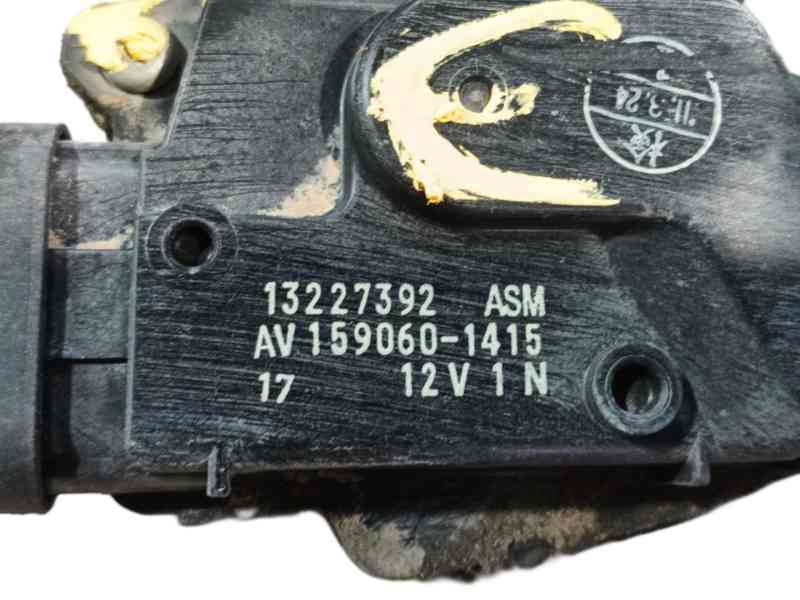 Recambio de motor limpia delantero para opel insignia a (g09) 2.0 cdti (68) referencia OEM IAM 39057204  