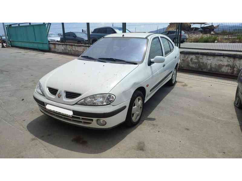 renault megane i classic (la0/1_) del año 2000