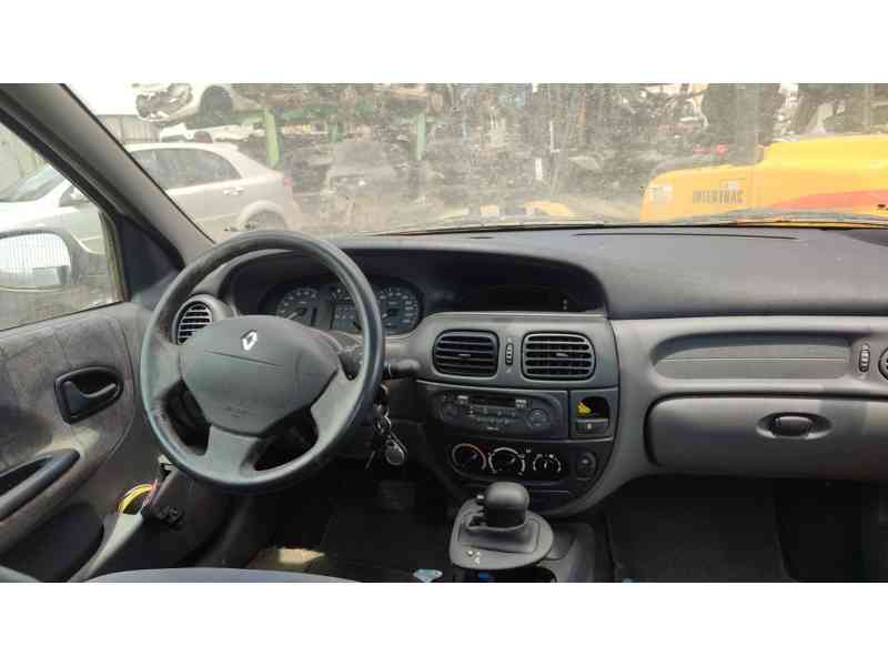 renault megane i classic (la0/1_) del año 2000